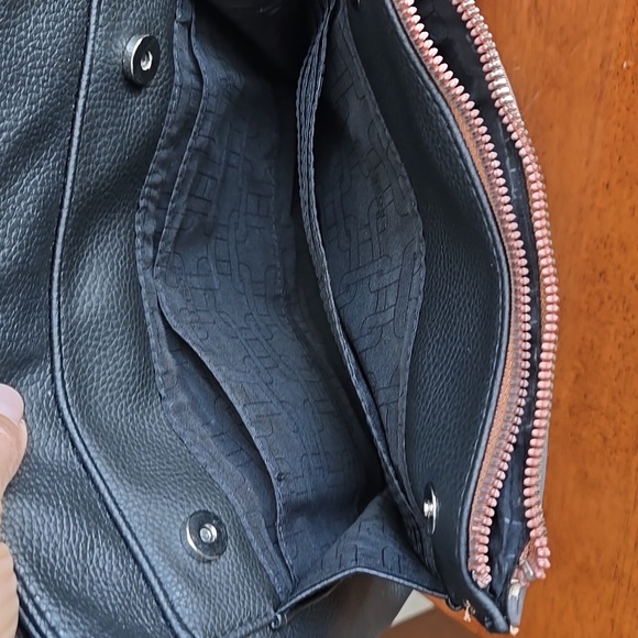 Rosetti Crossbody Adjustable Strap Black with Camel trim - Picture 4 of 8